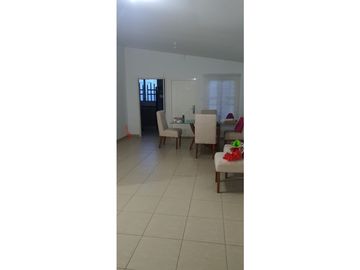 VENTA DE CASA EN BRISAS DEL GOLF ARRAIJAN
