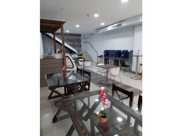 LOCAL COMERCIAL EN VENTA MEGAMALL
