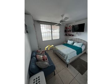 VENTA CASA EN BRISAS DEL GOLF REMODELADA