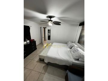 VENTA CASA EN BRISAS DEL GOLF REMODELADA