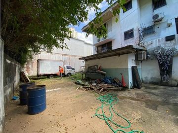 SAN FRANCISCO / CASA COMERCIAL / 500 M2 / 2 NIVELES /  2 BALCONES