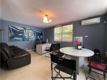 SAN FRANCISCO / CASA COMERCIAL / 500 M2 / 2 NIVELES /  2 BALCONES