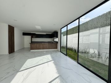 CASA EN VENTA EN PARQUE MEXICO, LOMAS DE ANGELOPOLIS III