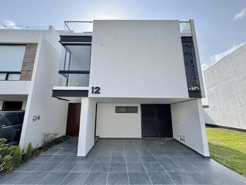 CASA EN VENTA EN PARQUE MEXICO, ZONA LOMAS DE ANGELÓPOLIS III