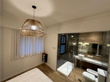 2 AMBIENTES A LA CALLE CON BALCON - ALTE. BROWN 1712