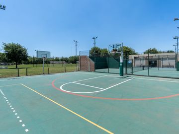 VENTA CASA 4 AMBIENTES CLUB DE CAMPO LOS PUENTES