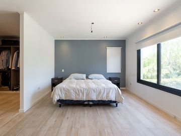 VENTA CASA 4 AMBIENTES CLUB DE CAMPO LOS PUENTES