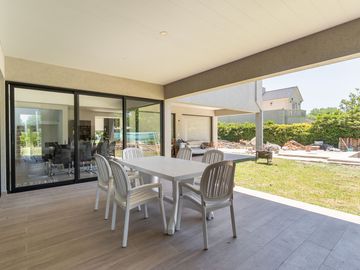 VENTA CASA 4 AMBIENTES CLUB DE CAMPO LOS PUENTES