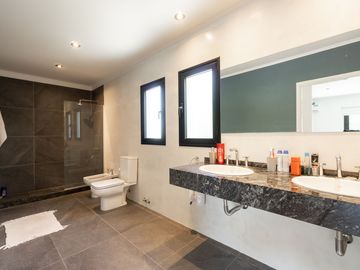 VENTA CASA 4 AMBIENTES CLUB DE CAMPO LOS PUENTES
