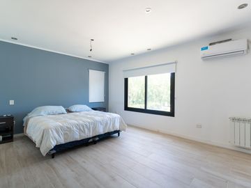 VENTA CASA 4 AMBIENTES CLUB DE CAMPO LOS PUENTES