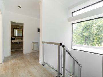 VENTA CASA 4 AMBIENTES CLUB DE CAMPO LOS PUENTES