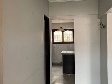VENTA DEPARTAMENTO 6 AMBIENTES MONTE GRANDE