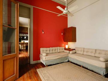 VENTA EXCELENTE  PH 6 AMB CON TERRAZA BALVANERA