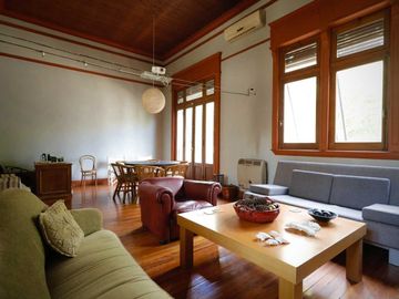 VENTA EXCELENTE  PH 6 AMB CON TERRAZA BALVANERA