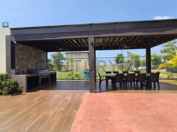 Venta Departamentos de Estreno en Urb. Costa Brisa, Vía a la Costa