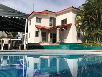 Casa en Fraccionamiento en Brisas, Temixco, Morelos CAEN-Ve-1054-Fr