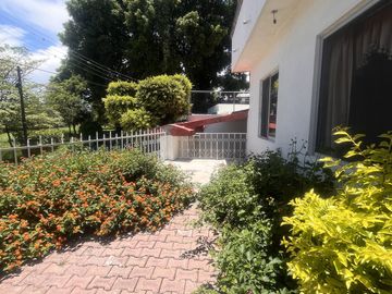 Casa en Fraccionamiento en Brisas, Temixco, Morelos CAEN-Ve-1054-Fr
