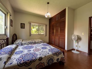 Casa en Fraccionamiento en Brisas, Temixco, Morelos CAEN-Ve-1054-Fr