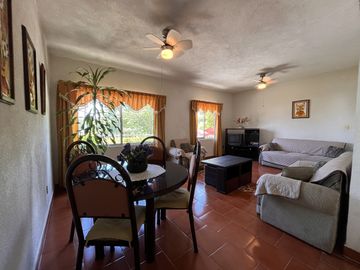 Casa en Fraccionamiento en Brisas, Temixco, Morelos CAEN-Ve-1054-Fr