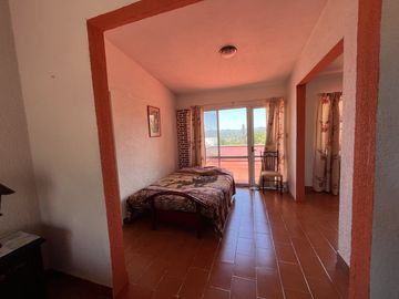 Casa en Fraccionamiento en Brisas, Temixco, Morelos CAEN-Ve-1054-Fr