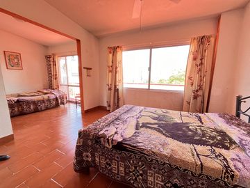 Casa en Fraccionamiento en Brisas, Temixco, Morelos CAEN-Ve-1054-Fr