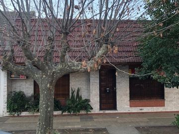 Casa en Banfield Oeste.