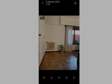 VENDO CHALET 5 AMB CON GARAGE PASANTE Y QUINCHO