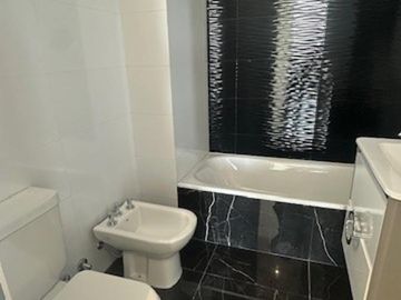 2 AMBIENTES EN EDIFICIO DE 8 PISOS , UNIDADES DE 4, 3 Y 2 AMBIENTES , PISCINA , SUM, PARRILLA, COCHERAS