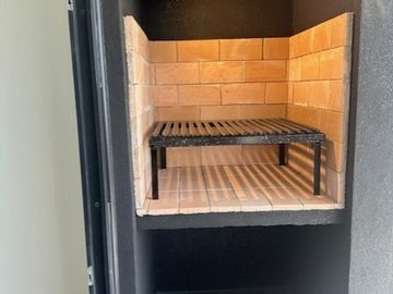 2 AMBIENTES EN EDIFICIO DE 8 PISOS , UNIDADES DE 4, 3 Y 2 AMBIENTES , PISCINA , SUM, PARRILLA, COCHERAS