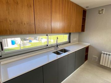 Venta de casa Barrio Los talas