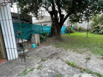 Casa de cuatro ambientes a la venta en San Miguel