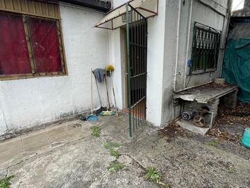 Casa de cuatro ambientes a la venta en San Miguel