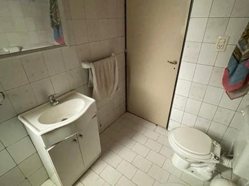Casa de cuatro ambientes a la venta en San Miguel