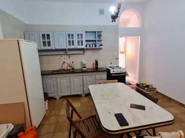 Al Frente, Tipo Loft , Buen Estado General