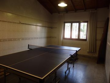 EXCELENTE CHALET 6 AMBIENTES