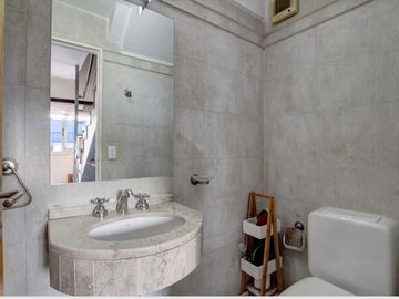 2 AMB EN DUPLEX , AMPLIO BALCON , 89 M2