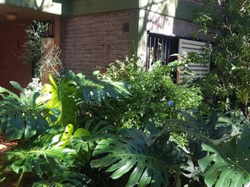 Departamento de 3 ambientes en Moron Sur, dentro de barrio cerrado con parque, con 2 amplios dormitorios con vista al parque y amplio living , cocina,