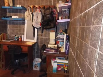CHALET 3 AMBIENTES CON JARDIN,PATIO Y COCHERA - ZONA MORON