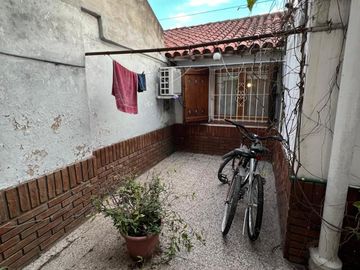 CHALET MULTIFAMILIAR - Garage - Excelente