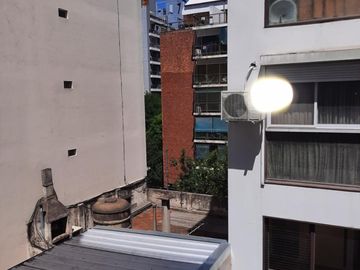 4 ambientes en excelente ubicacion. Doble entrada. A metros de Av. Cabildo y Metrobus.