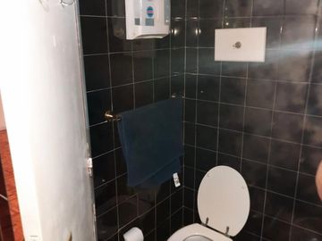 4 ambientes en excelente ubicacion. Doble entrada. A metros de Av. Cabildo y Metrobus.