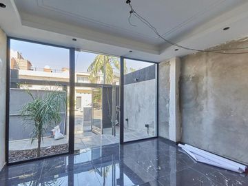 3 AMB DE 75/85 M2 APROX , COCHERA Y BAULERA , GRAN BALCON CON PARRILLA