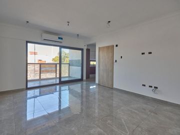 3 AMB DE 75/85 M2 APROX , COCHERA Y BAULERA , GRAN BALCON CON PARRILLA