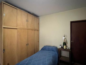 Casa de 3 AMBIENTES en venta