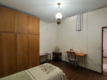 Casa de 3 AMBIENTES en venta