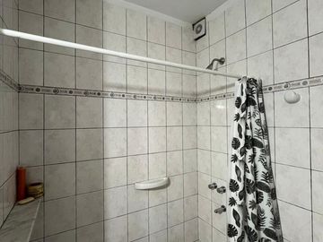 Casa de 3 AMBIENTES en venta