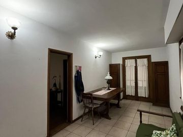 Casa de 3 AMBIENTES en venta