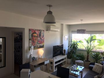 2 amb al frente con terraza propia , 110 m2 totales, dos cocheras , Sum , Piscina .