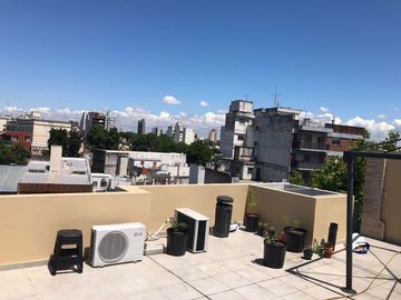 2 amb al frente con terraza propia , 110 m2 totales, dos cocheras , Sum , Piscina .