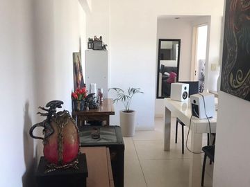 2 amb al frente con terraza propia , 110 m2 totales, dos cocheras , Sum , Piscina .